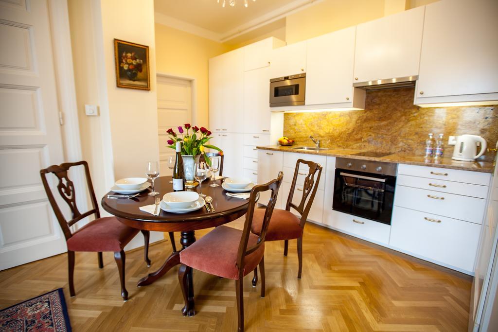 Schieszl Apartments 2 Budapest Eksteriør billede